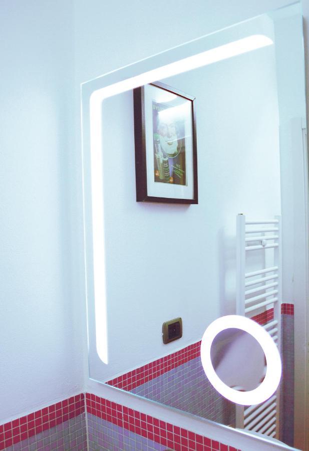 Room Inn Milano Eksteriør bilde