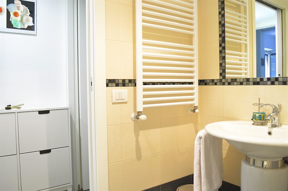 Room Inn Milano Eksteriør bilde