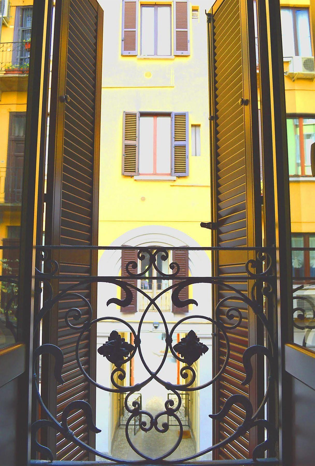 Room Inn Milano Eksteriør bilde
